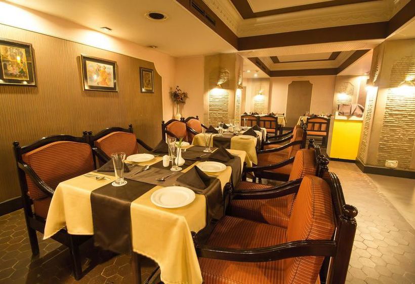 Hotel Oyo Premium Paltan Bazar 14