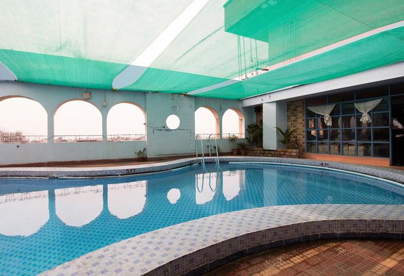 Hotel Oyo Premium Paltan Bazar 15