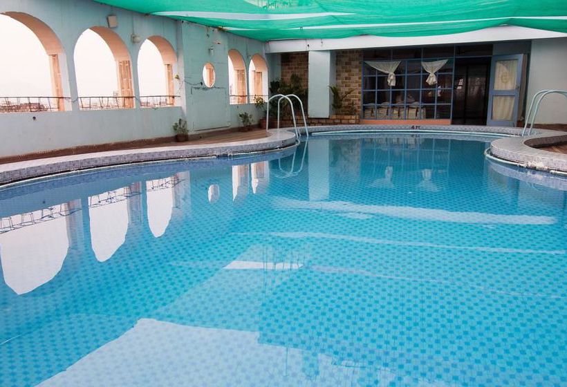 Hotel Oyo Premium Paltan Bazar 9