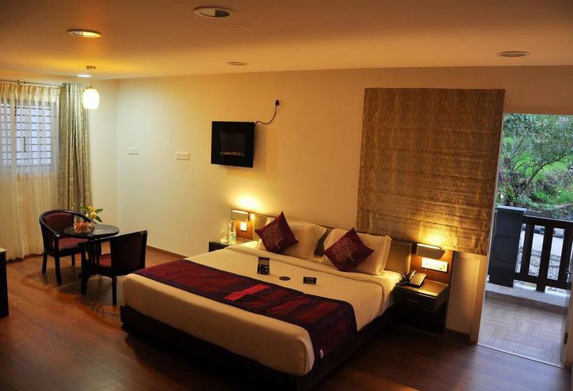 Hotel Oyo Premium Observatory Road 5