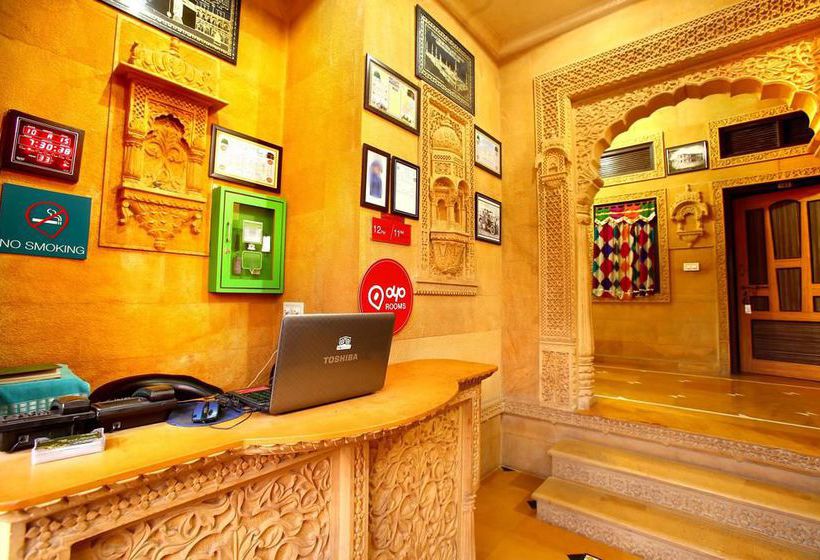 Hotel Oyo Rooms Air Force Circle 13