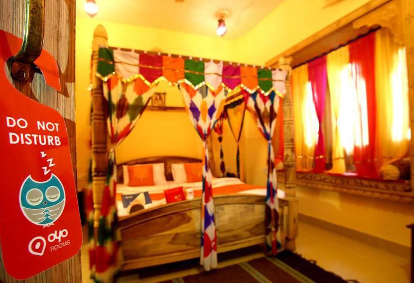 Hotel Oyo Rooms Air Force Circle 7