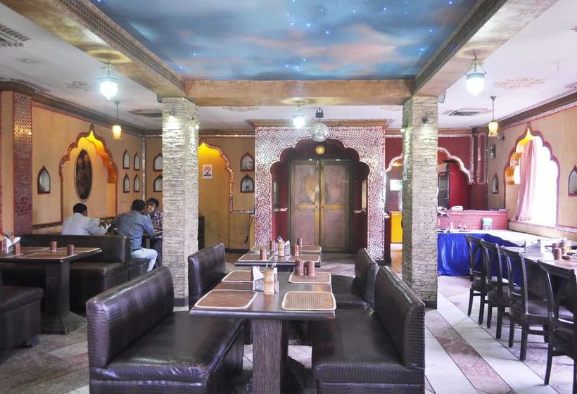 Hotel Oyo Premium Old Gurgaon 6