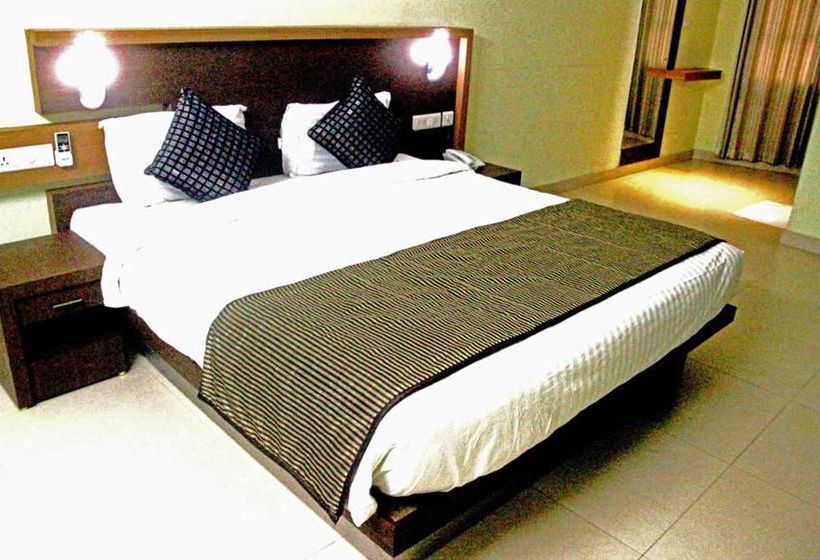 Hotel Oyo Premium Calicut Railway Station 6