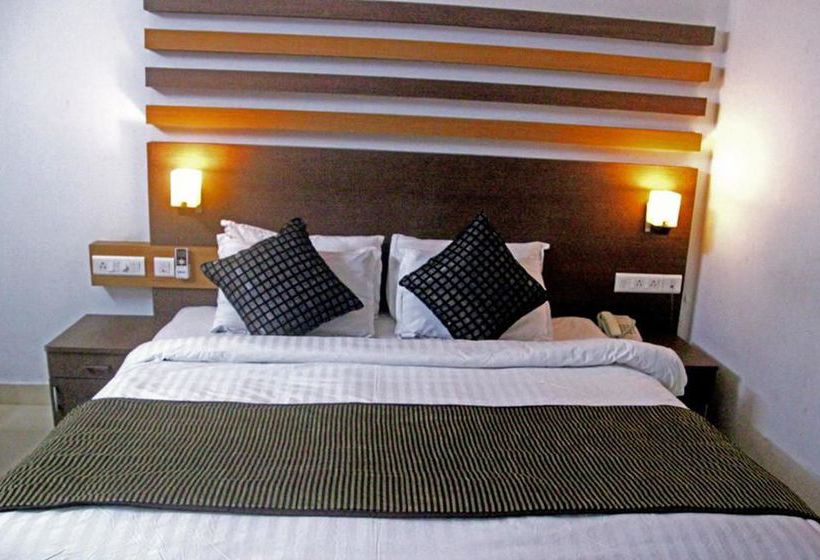 Hotel Oyo Premium Calicut Railway Station 8