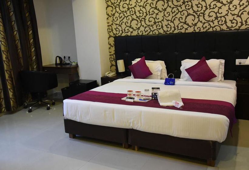 Hotel Oyo Premium Railway Station Patna 11