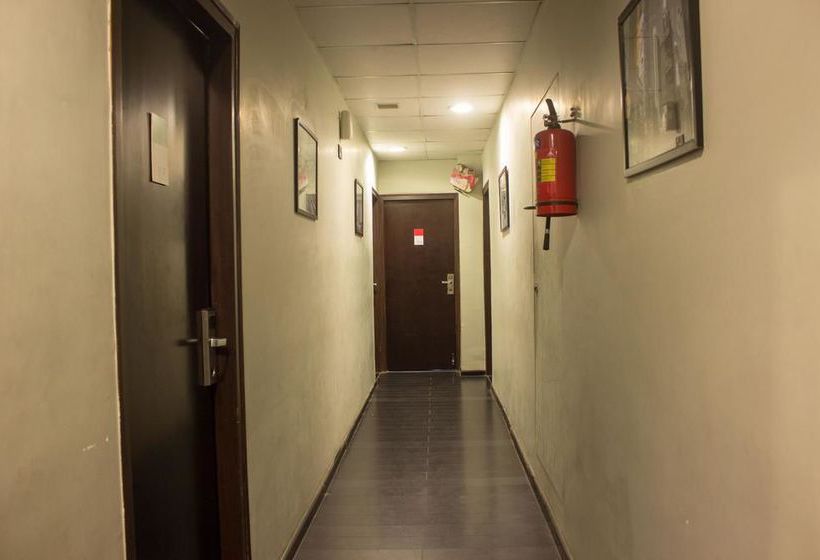 Hotel Oyo Premium Nagpur Airport Road 10