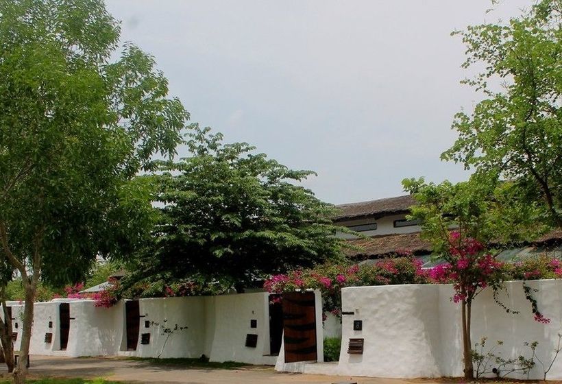 Hotel The Serai Bandipur 6