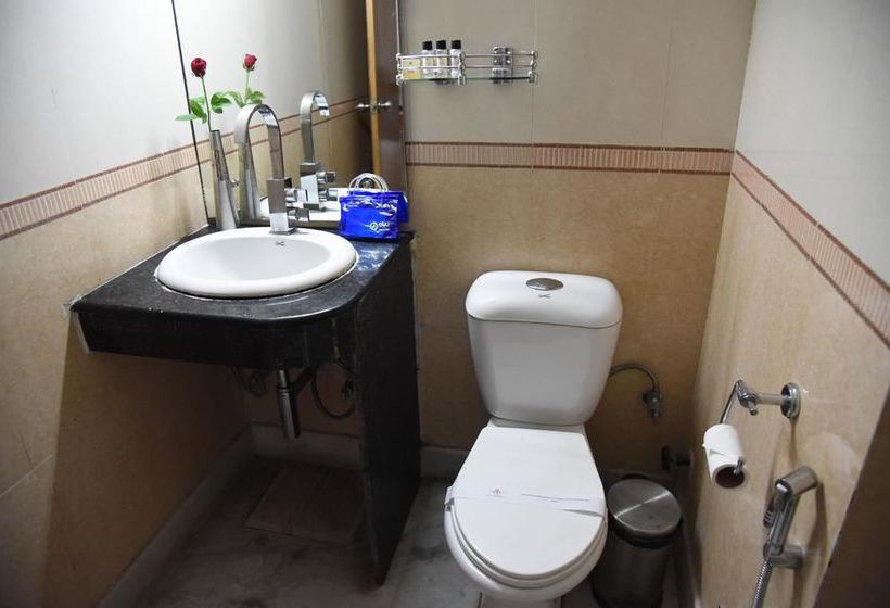 Hotel Oyo Premium Patliputra Patna 1