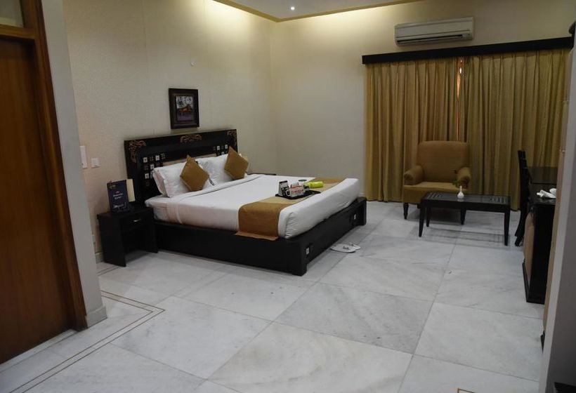 Hotel Oyo Premium Patliputra Patna 14