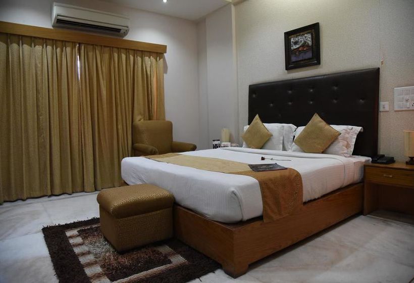 Hotel Oyo Premium Patliputra Patna 8