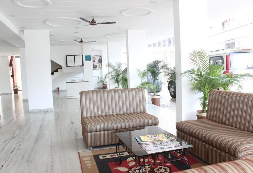 Hotel Oyo Rooms Empress Mall Nagpur 10