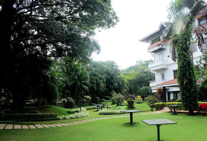 Hotel Oyo Premium Mysore Krs Road 1