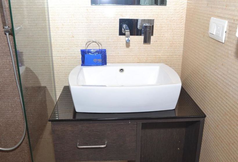 Hotel Oyo Premium Kailash Gate