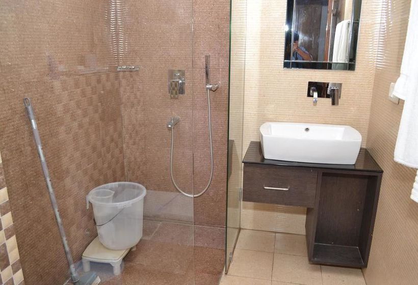 Hotel Oyo Premium Kailash Gate 1