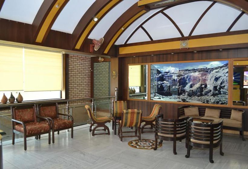 Hotel Oyo Premium Kailash Gate 5