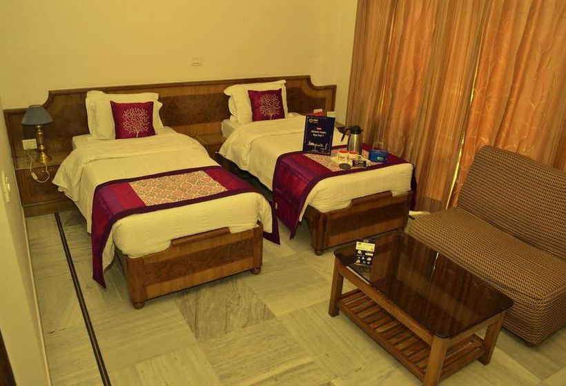 Hotel Oyo Premium Kailash Gate 8