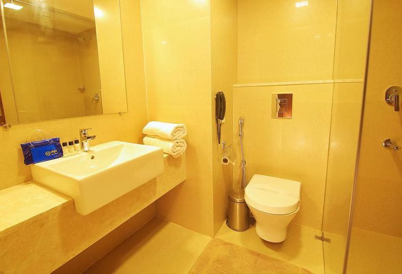 Hotel Oyo Premium Alleppey Iron Bridge