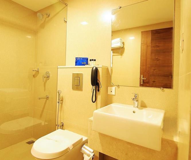 Hotel Oyo Premium Alleppey Iron Bridge 8