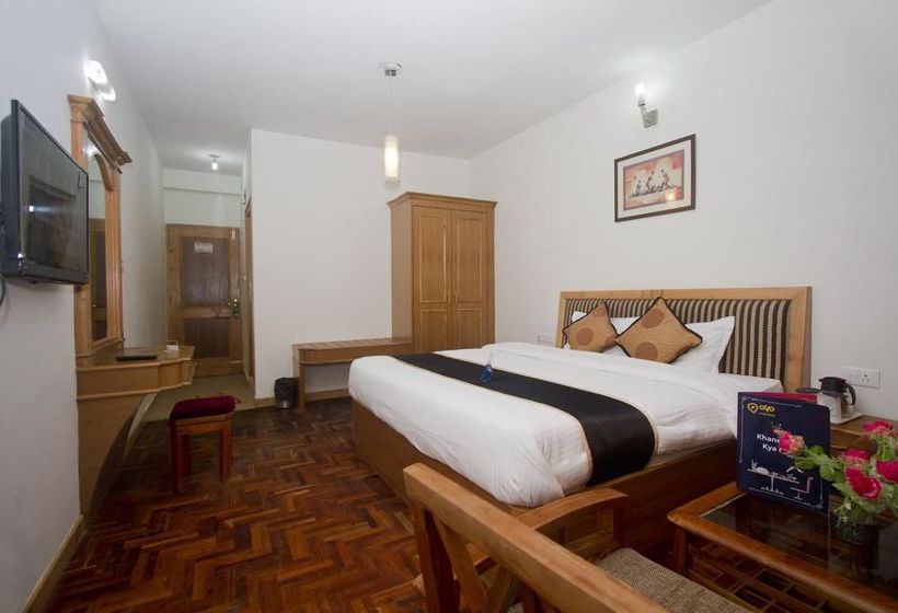 Hotel Oyo Premium Simsa Resort 8