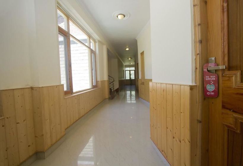 Hotel Oyo Premium Himalayan View 6