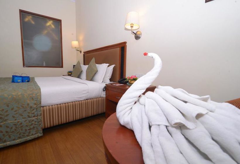 Hotel Oyo Premium Madurai Railway Junction 10