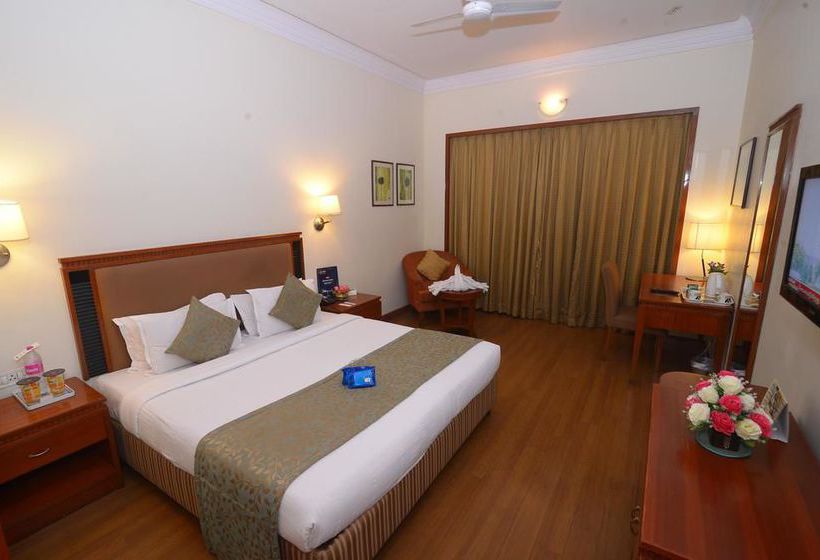 Hotel Oyo Premium Madurai Railway Junction 9