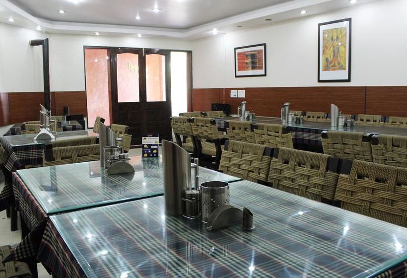 Hotel Oyo Premium Near Mussoorie Public School Mussoorie