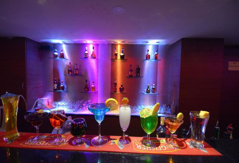 Hotel Oyo Premium Mattuthavani Bus Stand 6