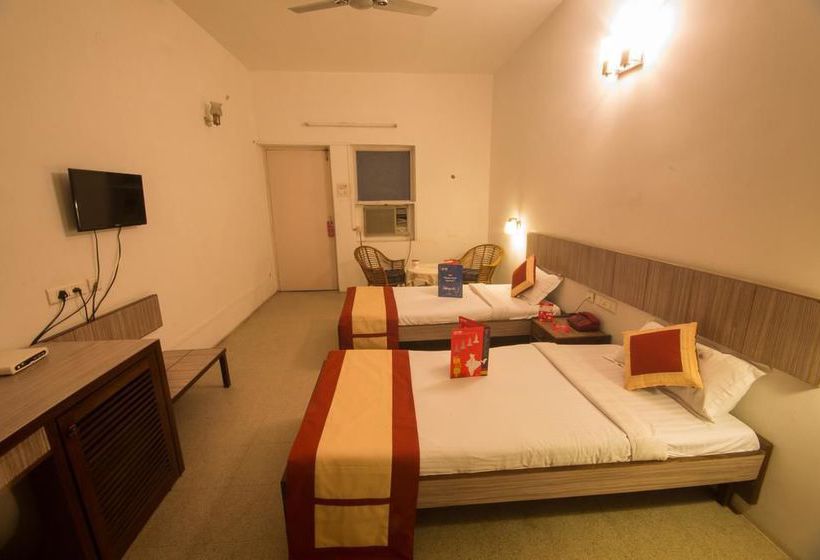 Hotel Oyo Rooms Antique Civil Lines Kanpur Uttar Pradesh
