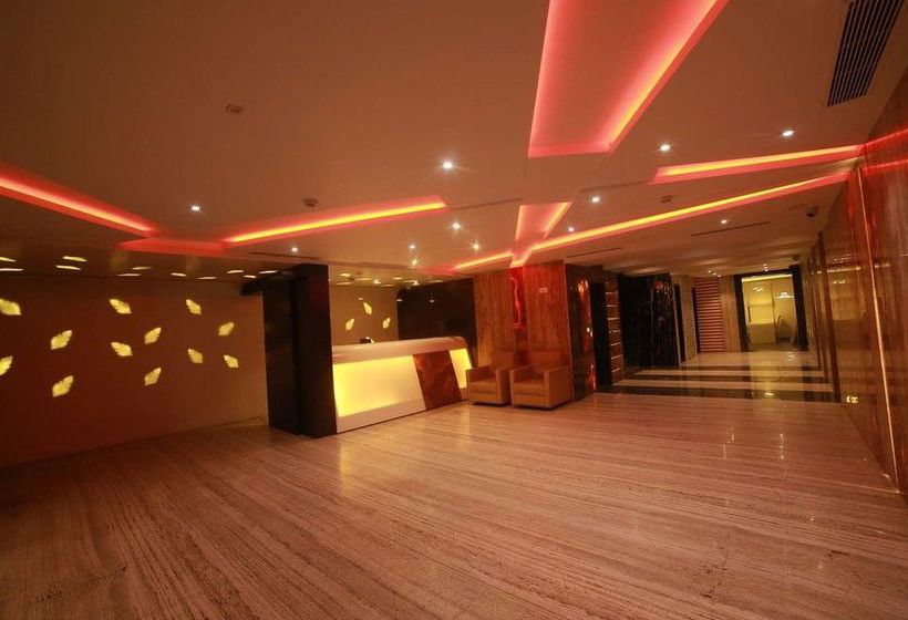 Hotel Maaris Grand 3