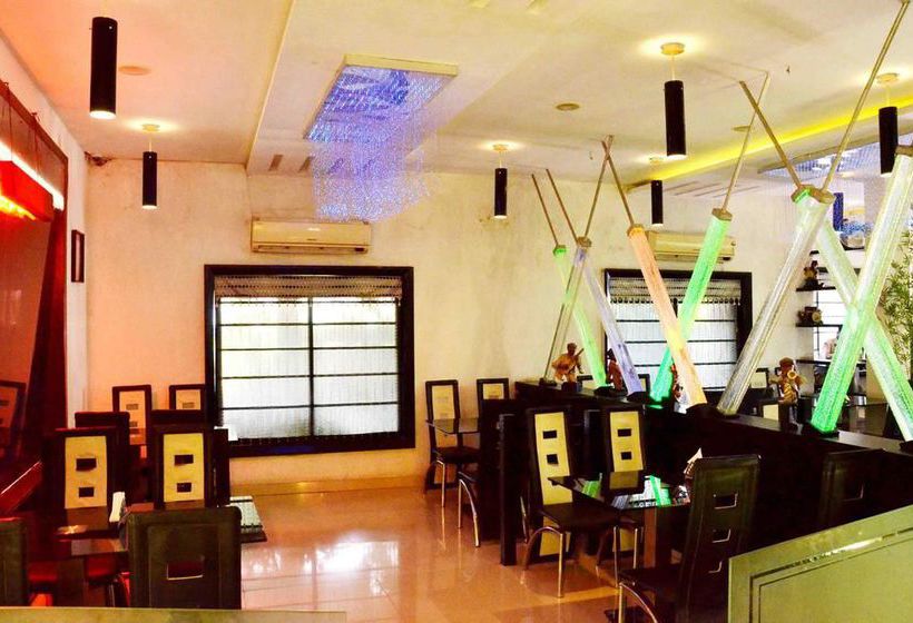 Hotel Oyo Rooms Bicholi Hapsi Indore 12