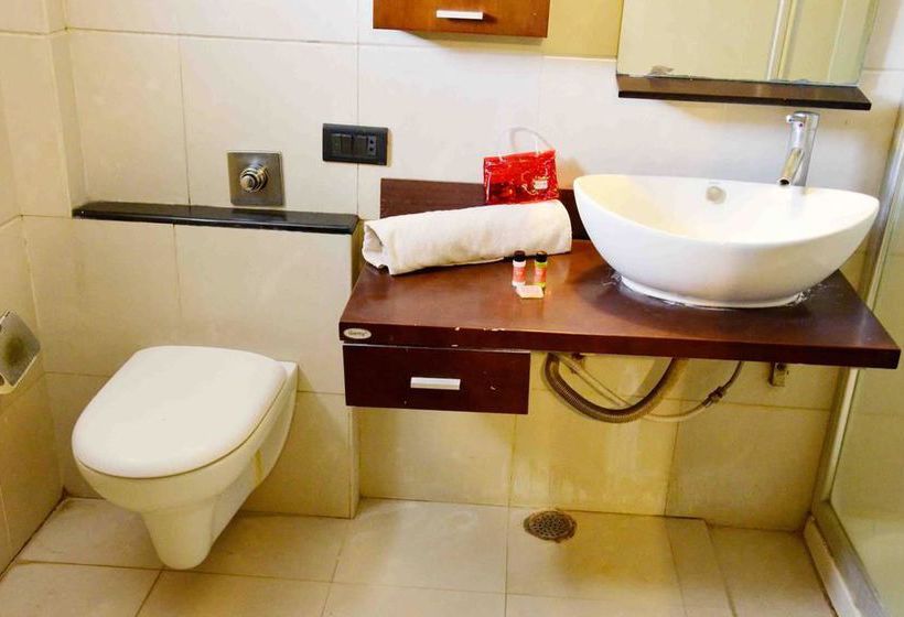 Hotel Oyo Rooms Bicholi Hapsi Indore 9