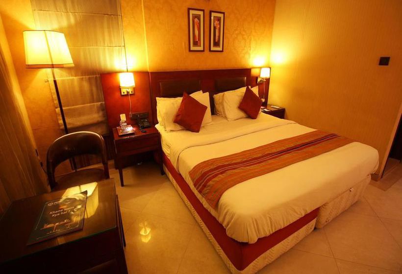 Hotel Oyo Rooms Income Tax Ashram Road 10