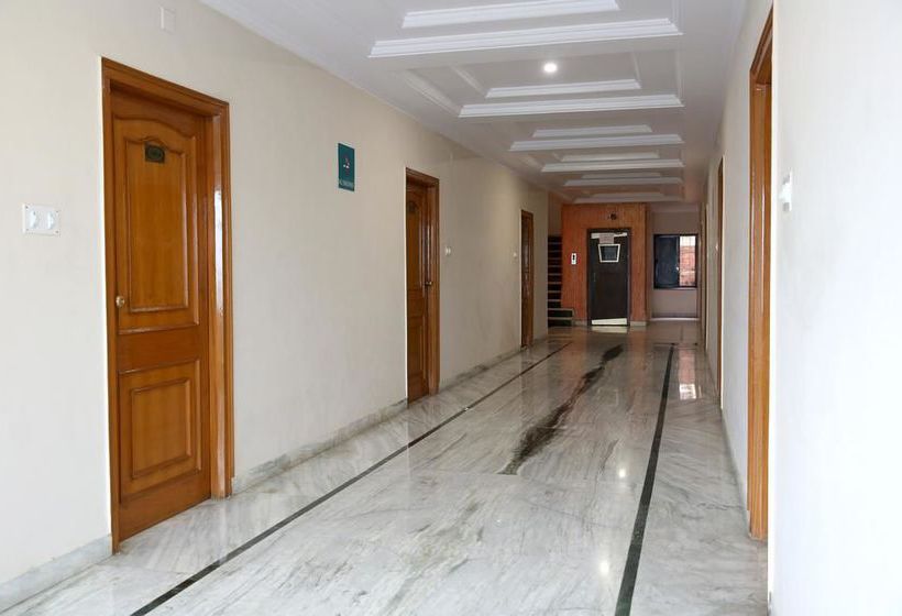 Hotel Oyo Rooms Udaipur Railway Station 6