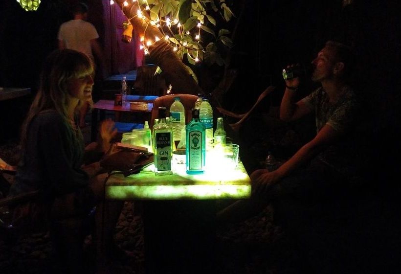 Bricks And Bamboo Hostel 20