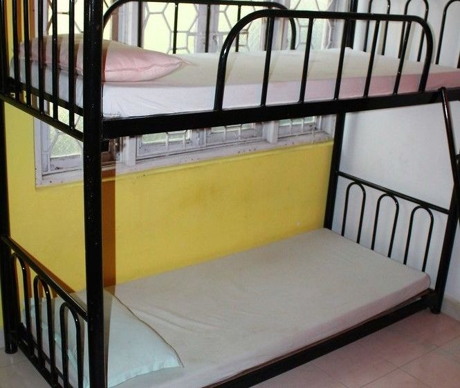 Bricks And Bamboo Hostel 8