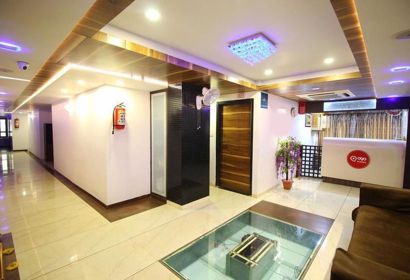 Hotel Oyo Rooms Kankaria Lake Maninagar 10