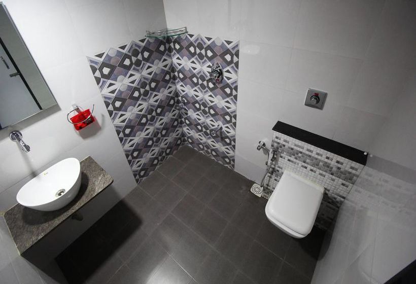 Hotel Oyo Rooms Kankaria Lake Maninagar 12