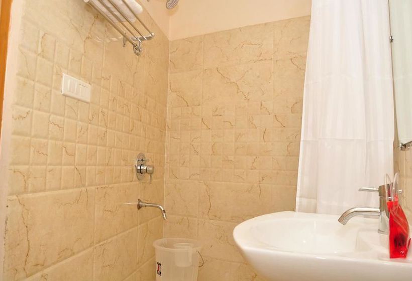 Hotel Oyo Rooms Guru Ram Das Sarai Punjab