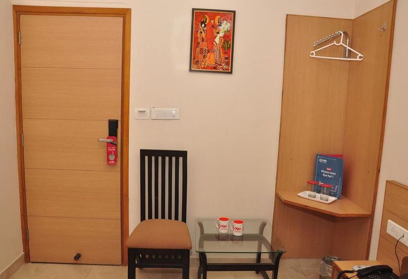 Hotel Oyo Rooms Guru Ram Das Sarai 7