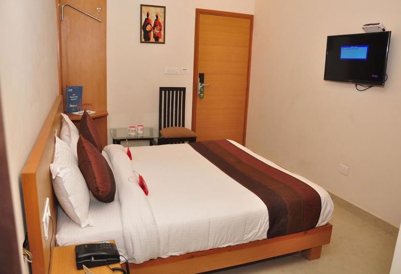 Hotel Oyo Rooms Guru Ram Das Sarai 9