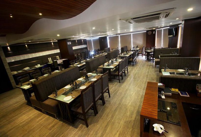 Hotel Oyo Rooms Vasna Satellite 15