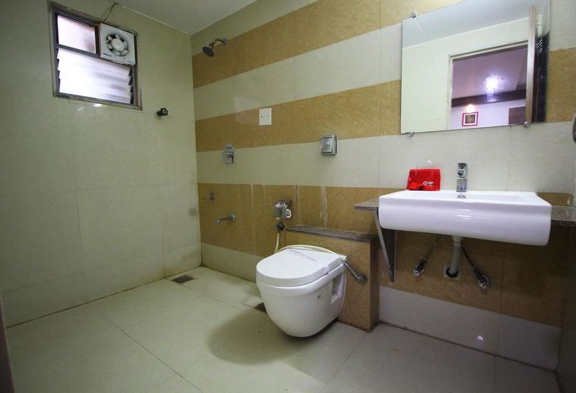 Hotel Oyo Rooms Vasna Satellite 2