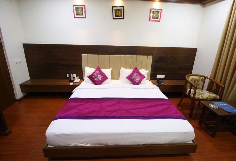Hotel Oyo Rooms Vasna Satellite 9