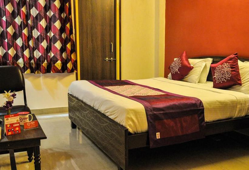 Hotel Oyo Rooms Latouche Road 4