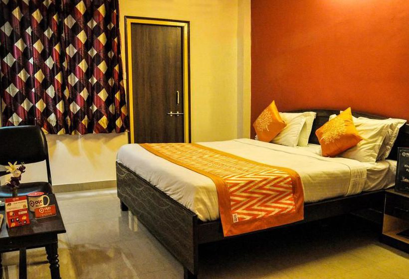 Hotel Oyo Rooms Latouche Road 8