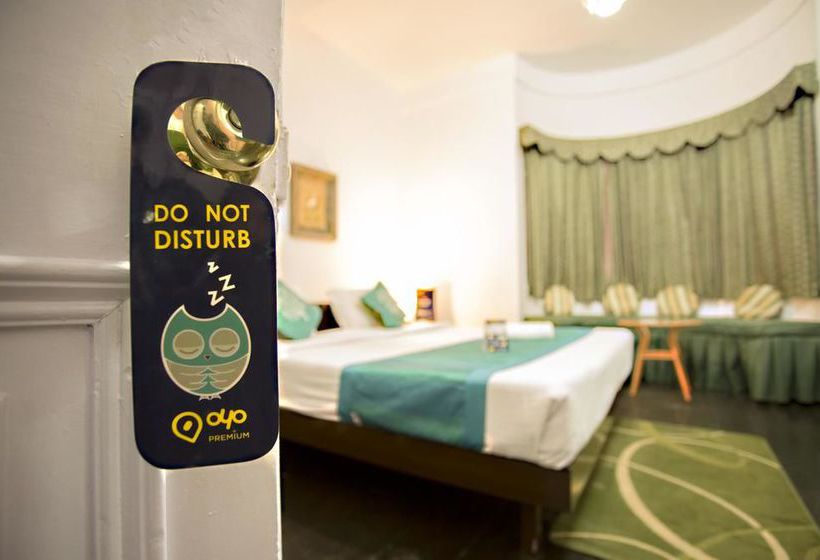 Hotel Oyo Premium Mall Road Darjeeling 7