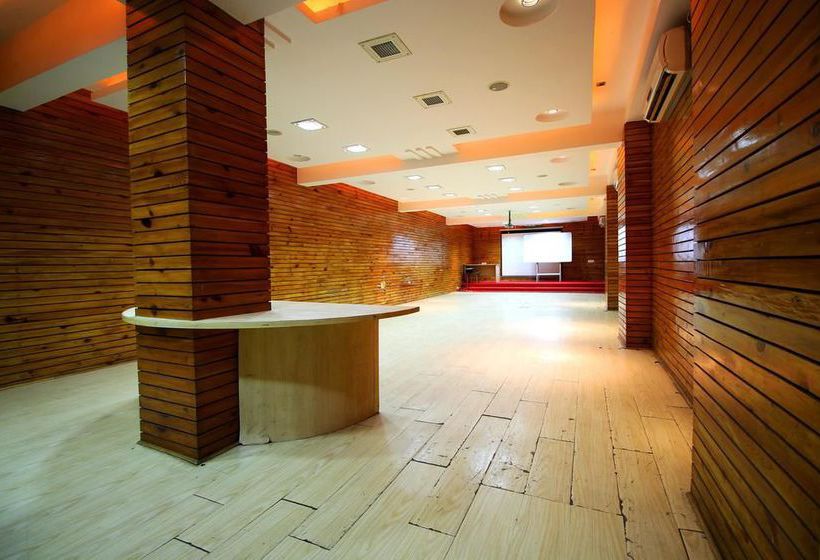 Hotel Marshall The Grand 18