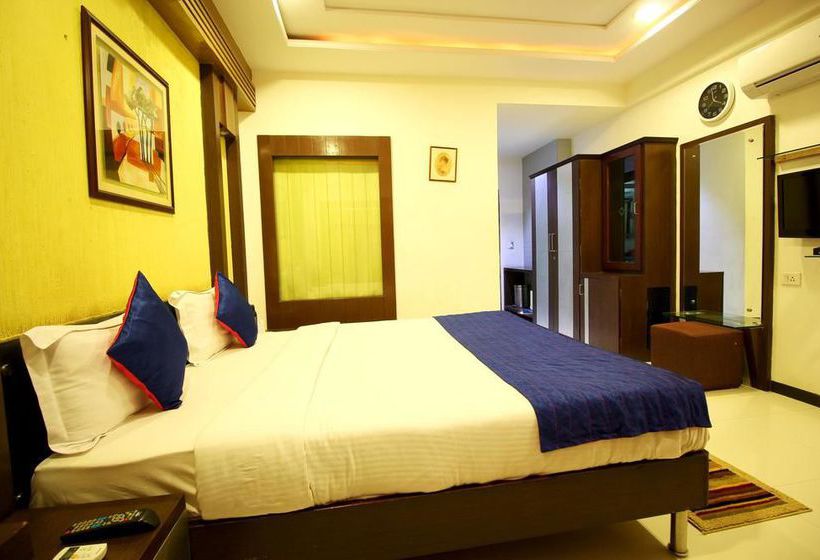 Hotel Marshall The Grand 5